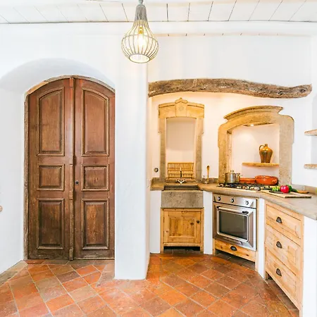 Casa Callebanda-superb Spot In Historical Centre Tavira