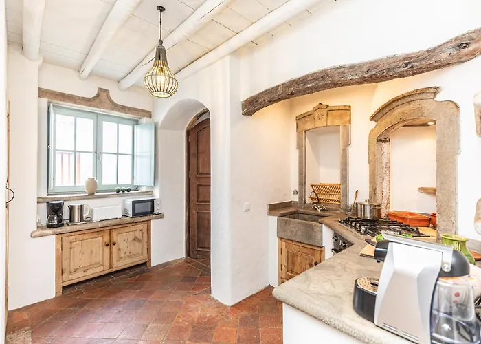 Casa Callebanda-superb Spot In Historical Centre *