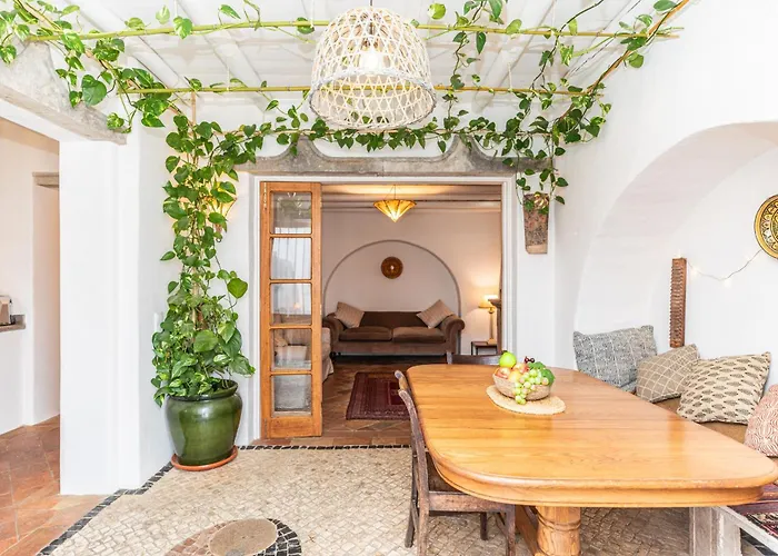 Casa Callebanda-superb Spot In Historical Centre